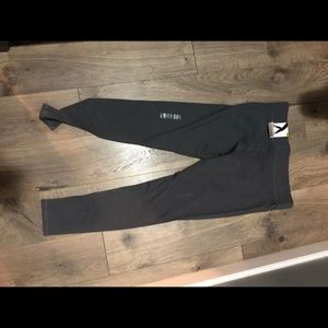 Women’s leggings size M